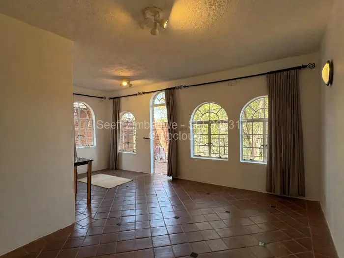 1 Bedroom Cottage/Garden Flat to Rent in Glen Lorne