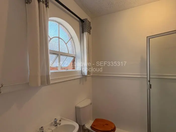 1 Bedroom Cottage/Garden Flat to Rent in Glen Lorne