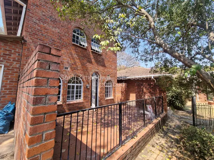 1 Bedroom Cottage/Garden Flat to Rent in Glen Lorne