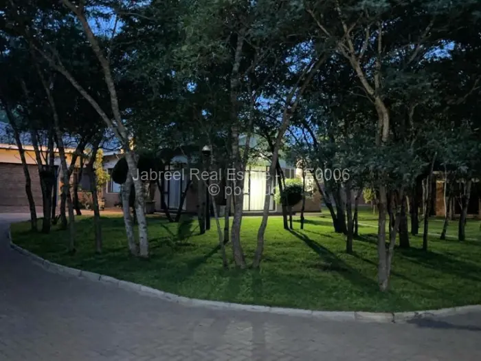 4 Bedroom House for Sale in Ridgemont, Gweru