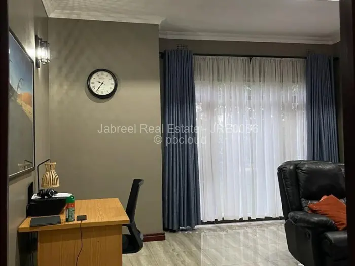 4 Bedroom House for Sale in Ridgemont, Gweru