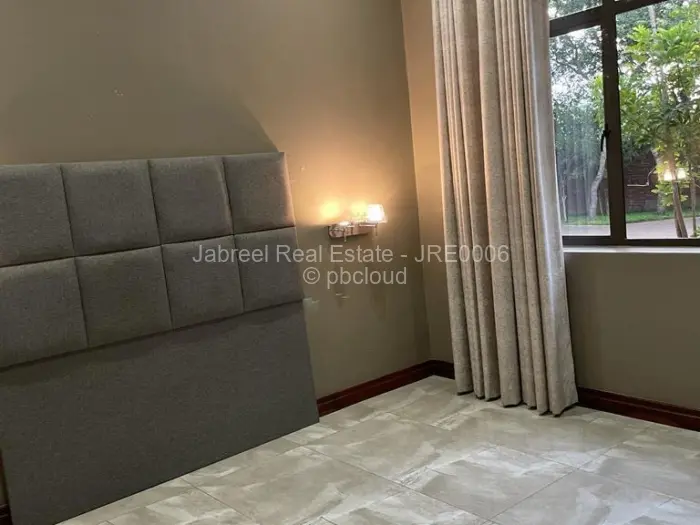 4 Bedroom House for Sale in Ridgemont, Gweru