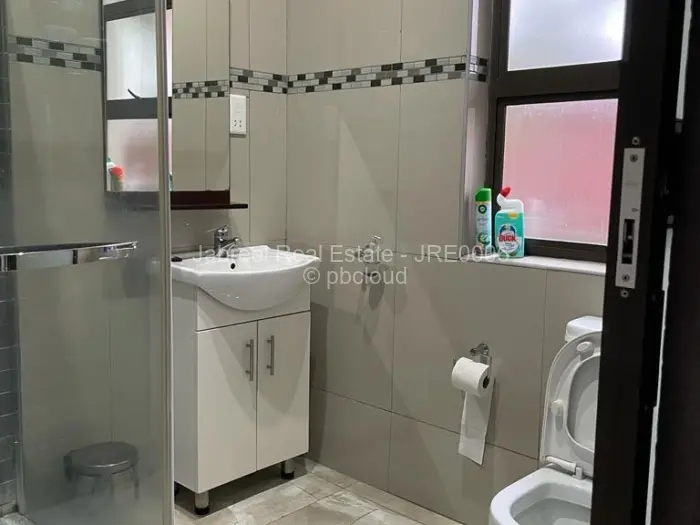 4 Bedroom House for Sale in Ridgemont, Gweru