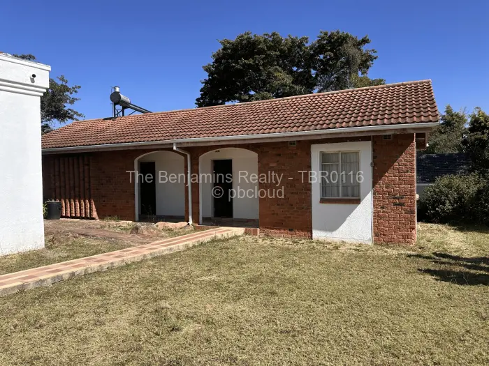 4 Bedroom House for Sale in Glen Lorne, Harare