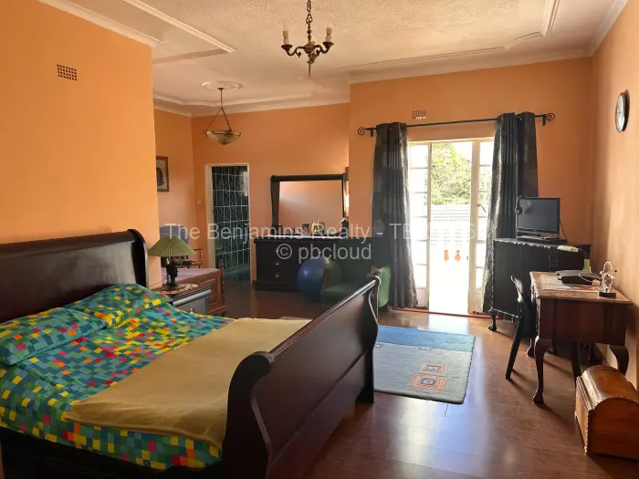 4 Bedroom House for Sale in Glen Lorne, Harare