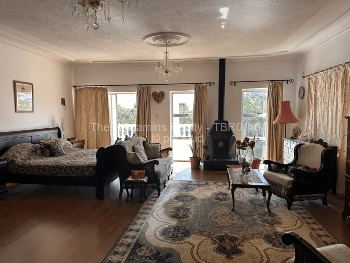 4 Bedroom House for Sale in Glen Lorne, Harare