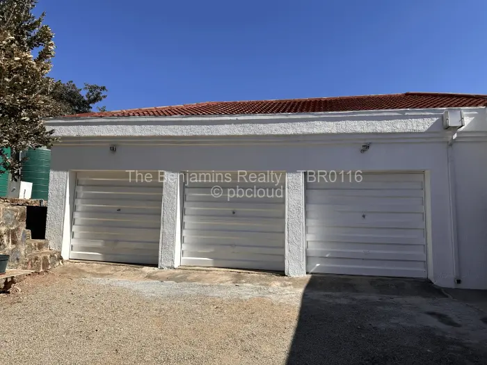 4 Bedroom House for Sale in Glen Lorne, Harare