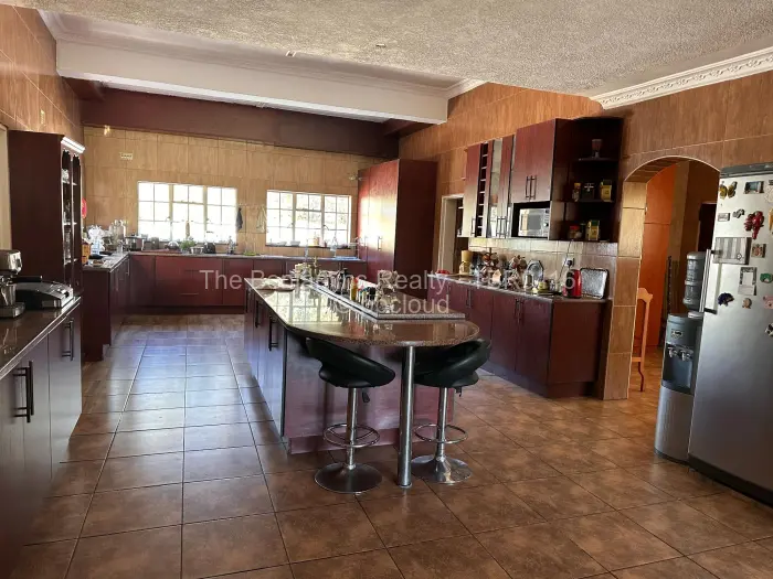 4 Bedroom House for Sale in Glen Lorne, Harare