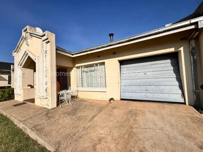 Townhouse/Complex/Cluster for Sale in Greendale, Harare