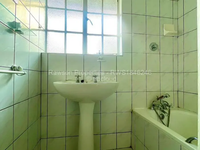 Flat/Apartment for Sale in Borrowdale, Harare