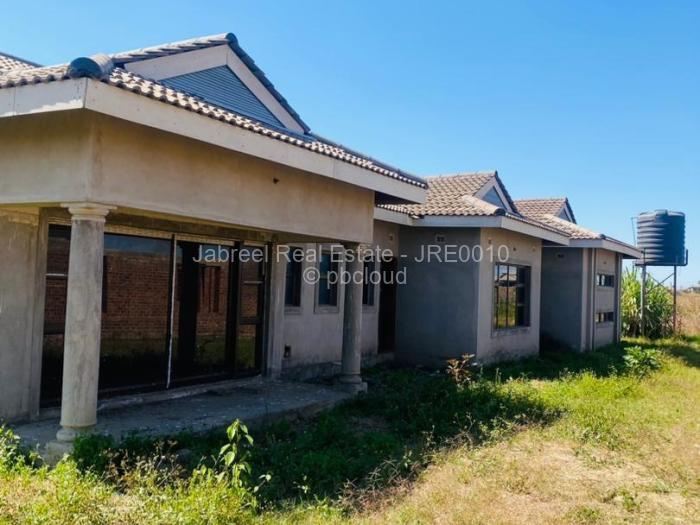 4 Bedroom House for Sale in Sandton Park, Harare