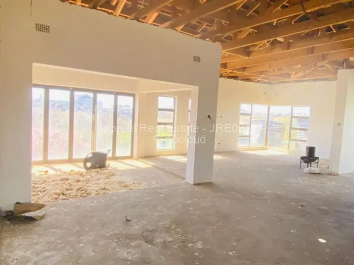 4 Bedroom House for Sale in Sandton Park, Harare