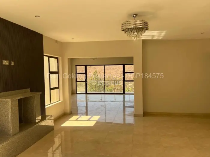 4 Bedroom House for Sale in Glen Lorne, Harare