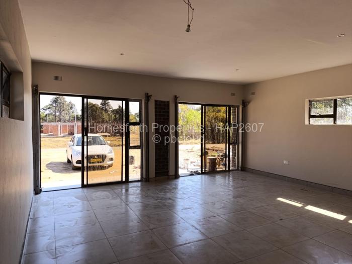 6 Bedroom House for Sale in Ruwa, Ruwa