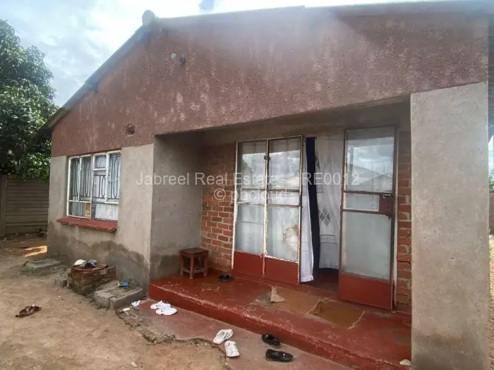 3 Bedroom House for Sale in Katanga, Norton
