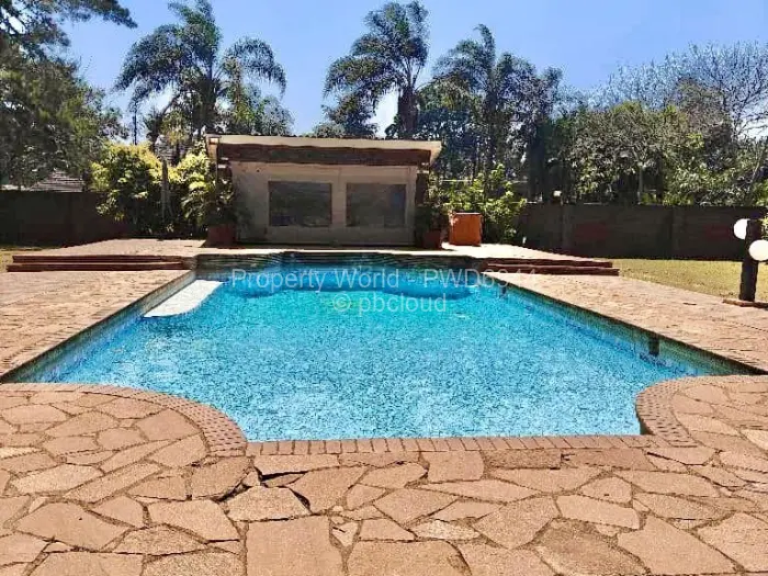 5 Bedroom House for Sale in Ryelands, Harare