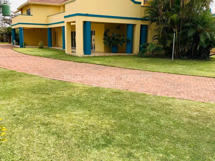6 Bedroom House for Sale in Mount Pleasant, Harare