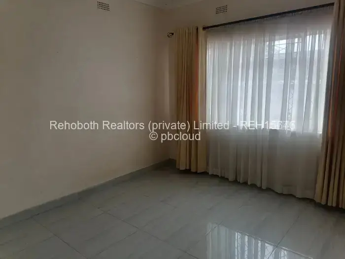Flat/Apartment to Rent in Mandara