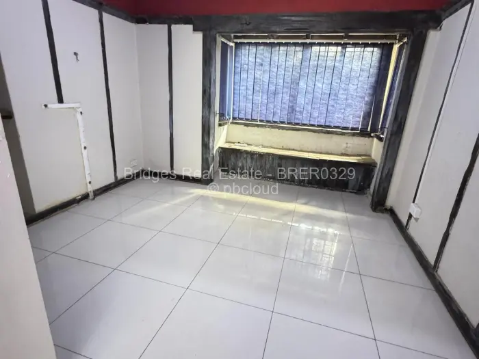 Commercial Property to Rent in Avondale West