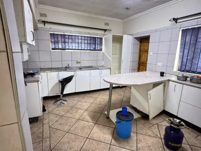 Commercial Property to Rent in Avondale West