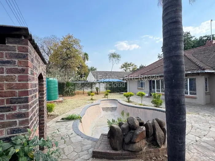Commercial Property to Rent in Avondale West