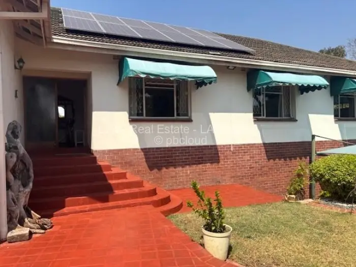 5 Bedroom House for Sale in Ballantyne Park, Harare