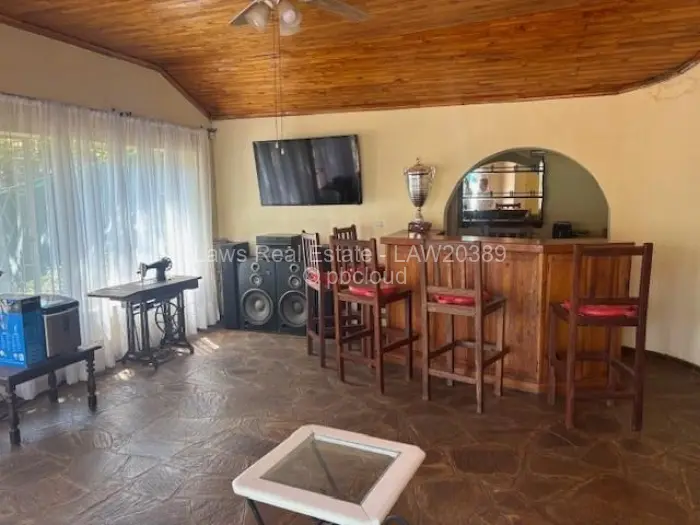 5 Bedroom House for Sale in Ballantyne Park, Harare