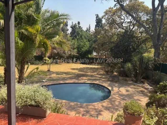 5 Bedroom House for Sale in Ballantyne Park, Harare