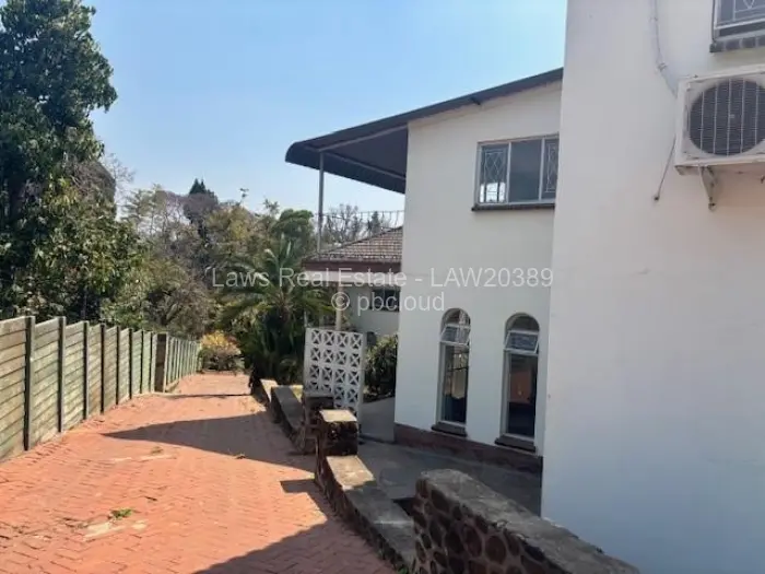 5 Bedroom House for Sale in Ballantyne Park, Harare
