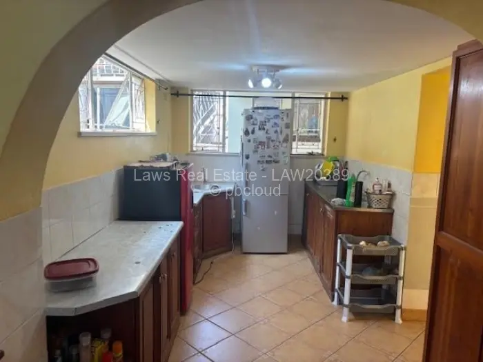 5 Bedroom House for Sale in Ballantyne Park, Harare