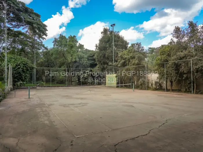 5 Bedroom House for Sale in Highlands, Harare