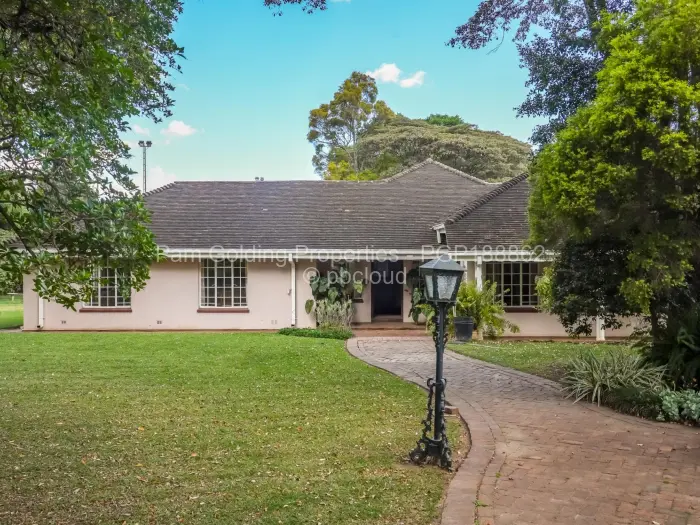 5 Bedroom House for Sale in Highlands, Harare