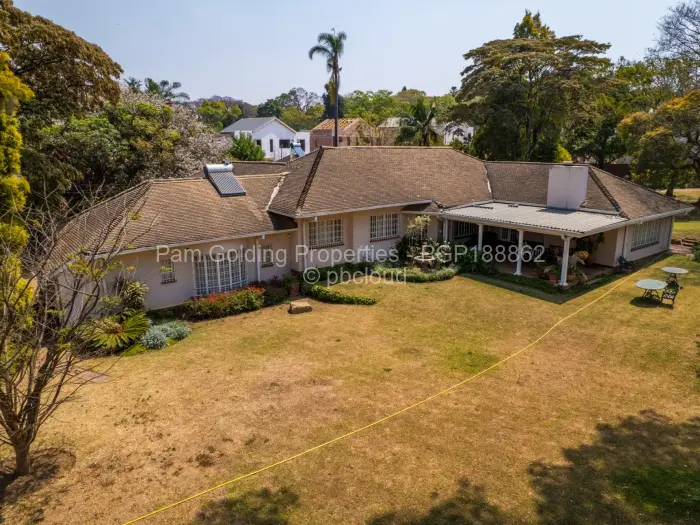 5 Bedroom House for Sale in Highlands, Harare