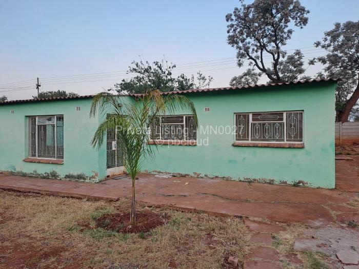3 Bedroom House to Rent in Kingsdale, Bulawayo