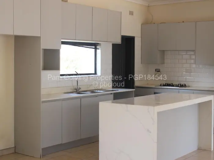 Townhouse/Complex/Cluster to Rent in Mandara