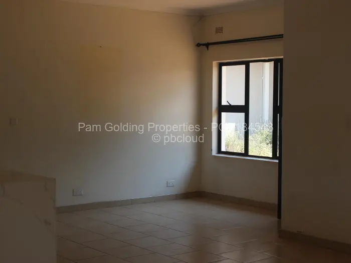 Townhouse/Complex/Cluster to Rent in Mandara