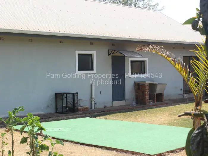 Townhouse/Complex/Cluster to Rent in Mandara