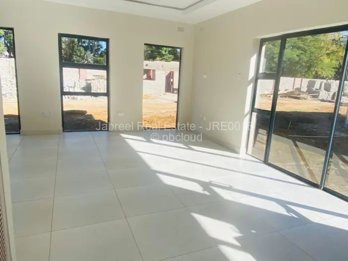 Townhouse/Complex/Cluster for Sale in Marlborough, Harare