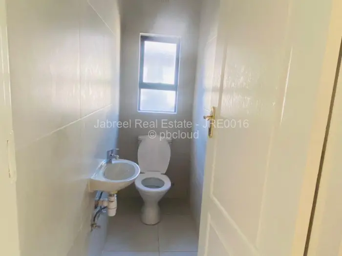 Townhouse/Complex/Cluster for Sale in Marlborough, Harare