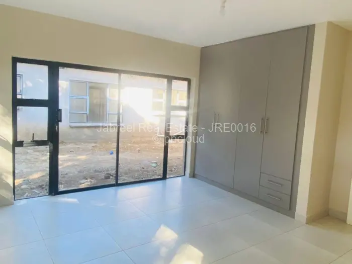 Townhouse/Complex/Cluster for Sale in Marlborough, Harare