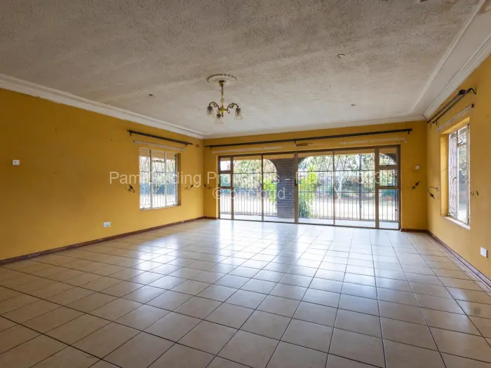 4 Bedroom House for Sale in Borrowdale West, Harare