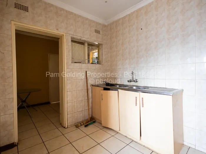 4 Bedroom House for Sale in Borrowdale West, Harare