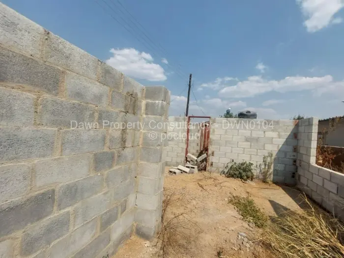 3 Bedroom House for Sale in Cowdray Park, Bulawayo