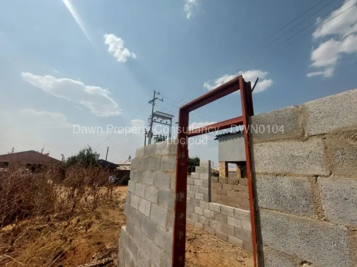 3 Bedroom House for Sale in Cowdray Park, Bulawayo