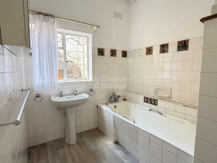 3 Bedroom House for Sale in Burnside, Bulawayo