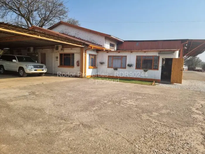 Industrial Property for Sale in Donnington, Bulawayo
