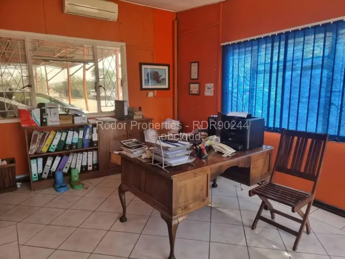 Industrial Property for Sale in Donnington, Bulawayo