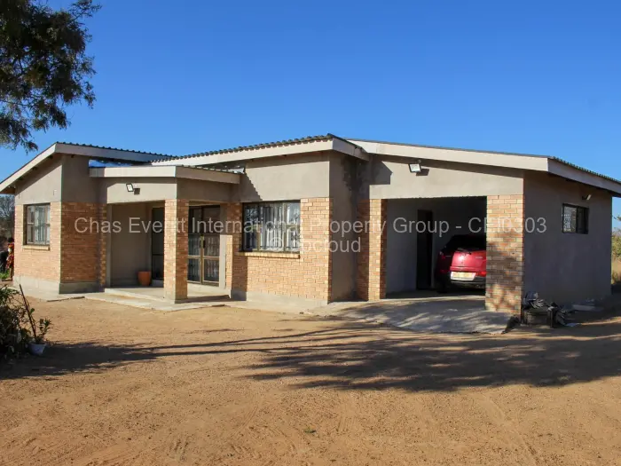 Townhouse/Cluster for Sale in Fortunes Gate, Bulawayo