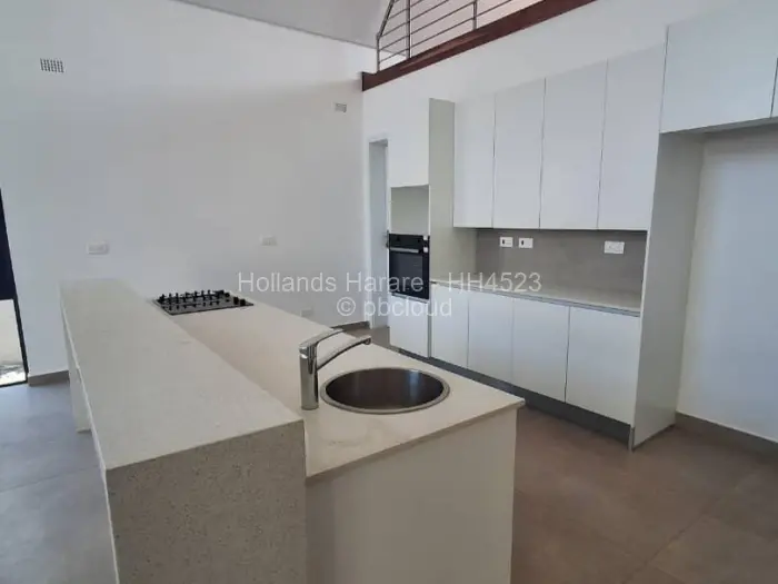 Townhouse/Complex/Cluster to Rent in Borrowdale West