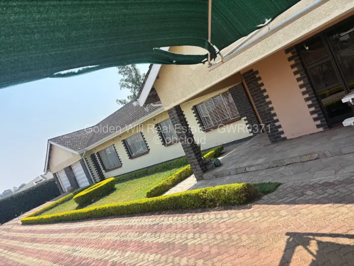 5 Bedroom House to Rent in Greendale, Harare